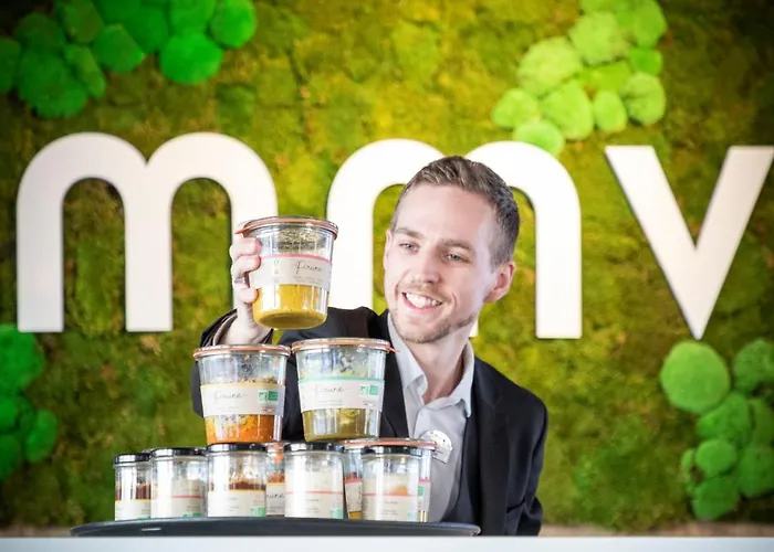 Club Mmv Les Clarines מלון דירות 4*