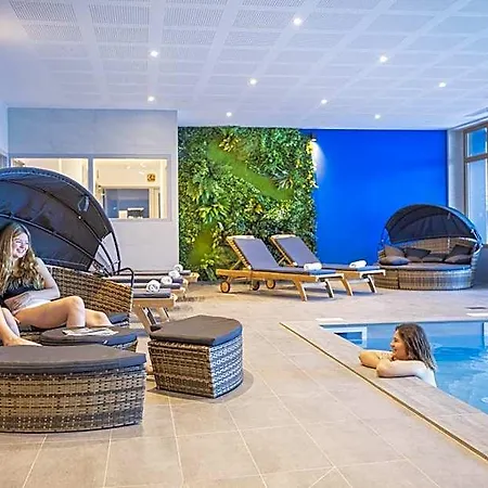 Club Mmv Les Clarines Aparthotel 4*